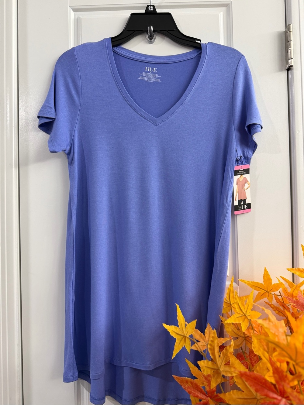 HUE Women's V-Neck Short Sleeve Top - Periwinkle